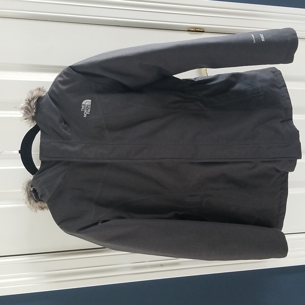 North Face Girls XL Gray DryVent 550 Jacket